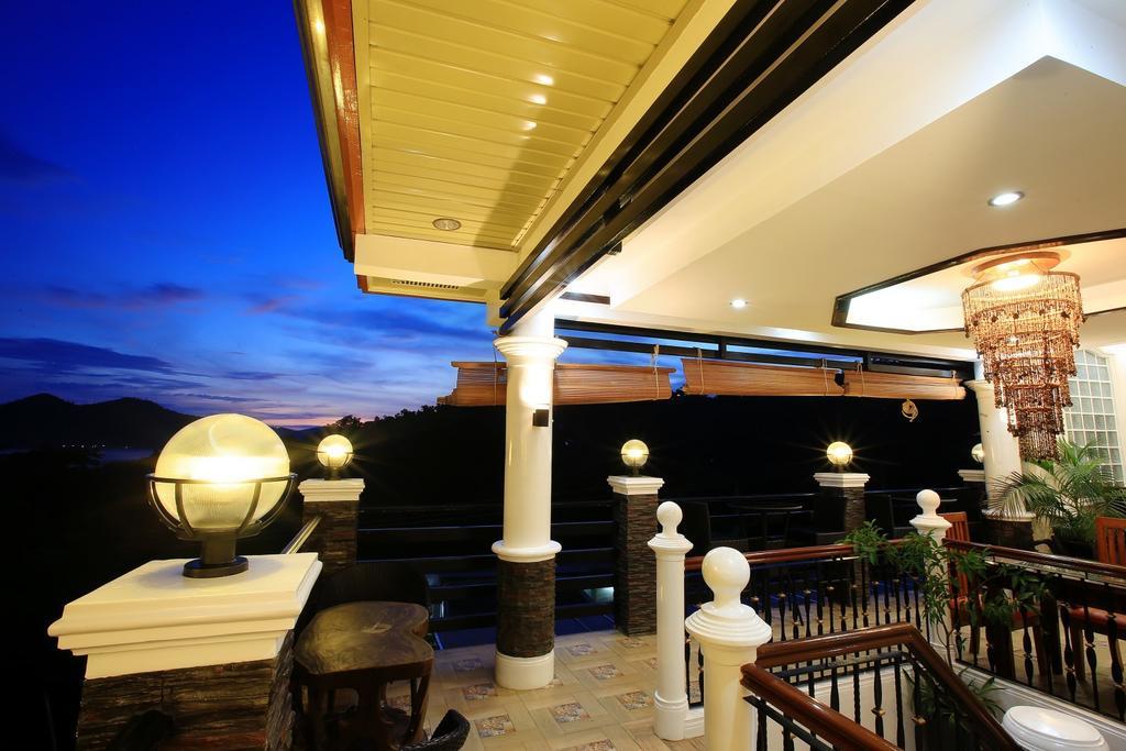 Bed and Breakfast Coron Bancuang Mansion Exterior foto