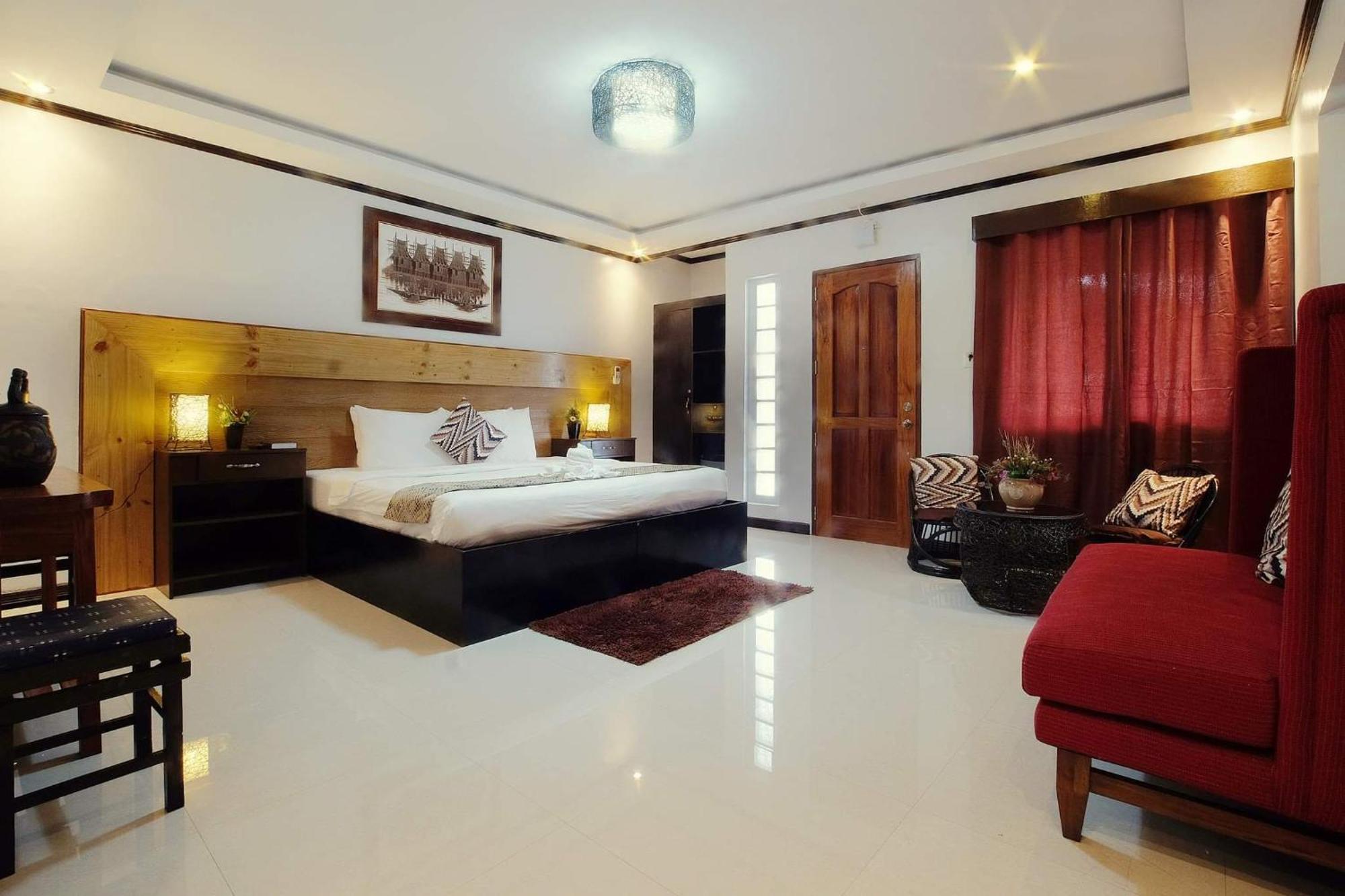 Bed and Breakfast Coron Bancuang Mansion Exterior foto
