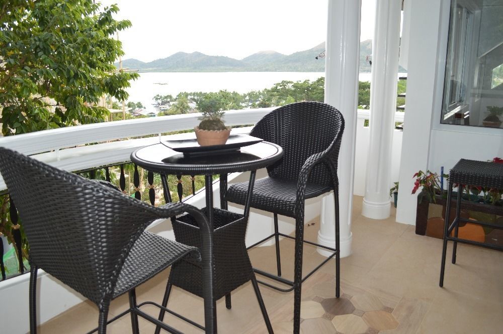 Bed and Breakfast Coron Bancuang Mansion Exterior foto