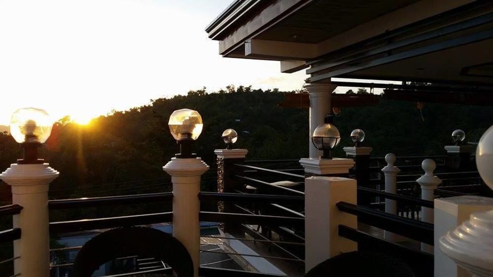 Bed and Breakfast Coron Bancuang Mansion Exterior foto