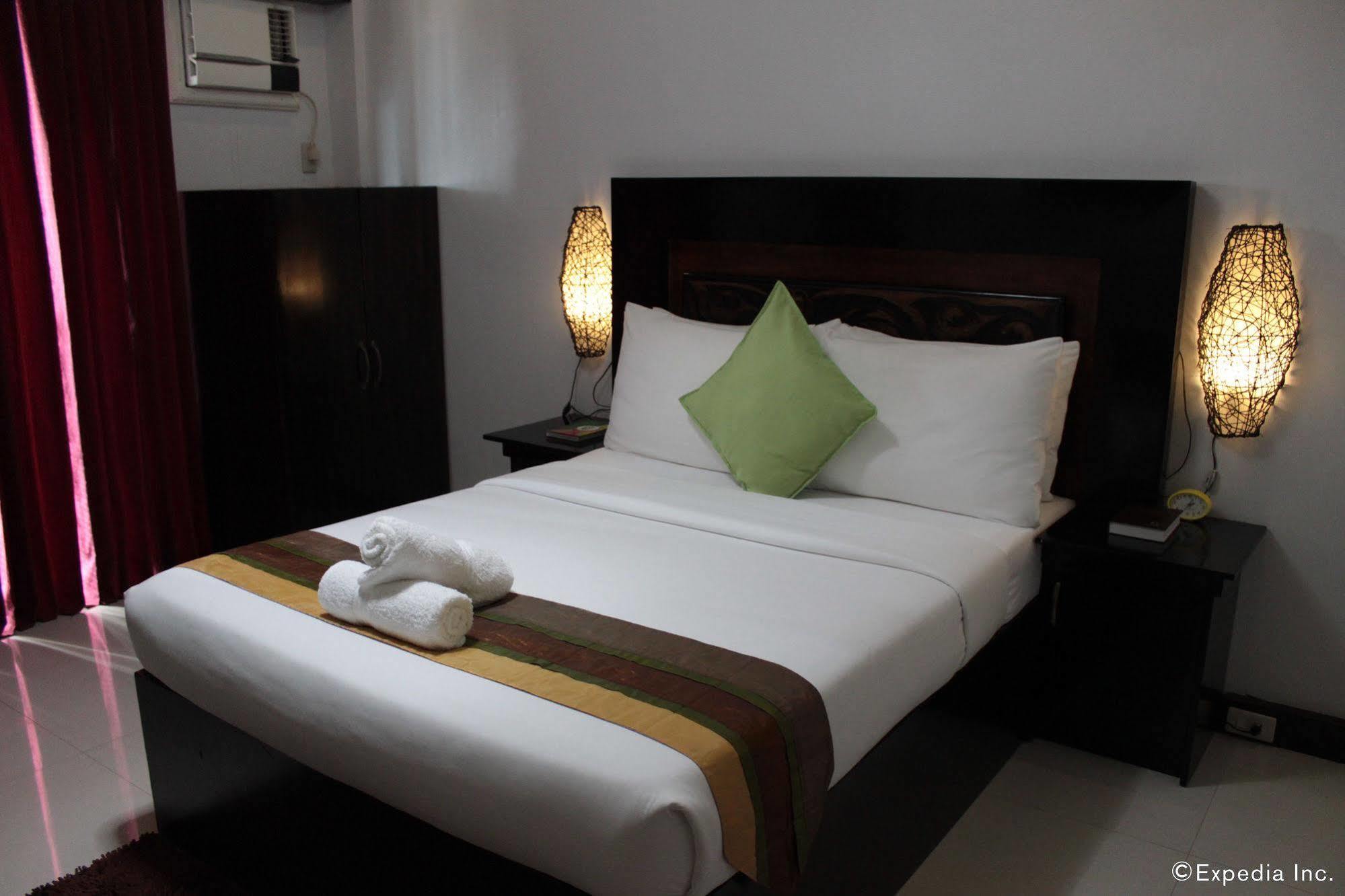 Bed and Breakfast Coron Bancuang Mansion Exterior foto