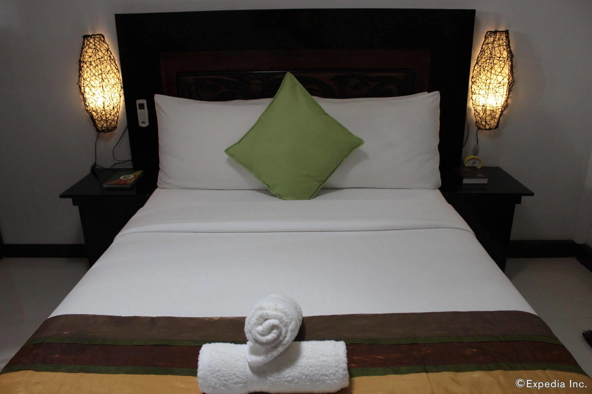 Bed and Breakfast Coron Bancuang Mansion Exterior foto