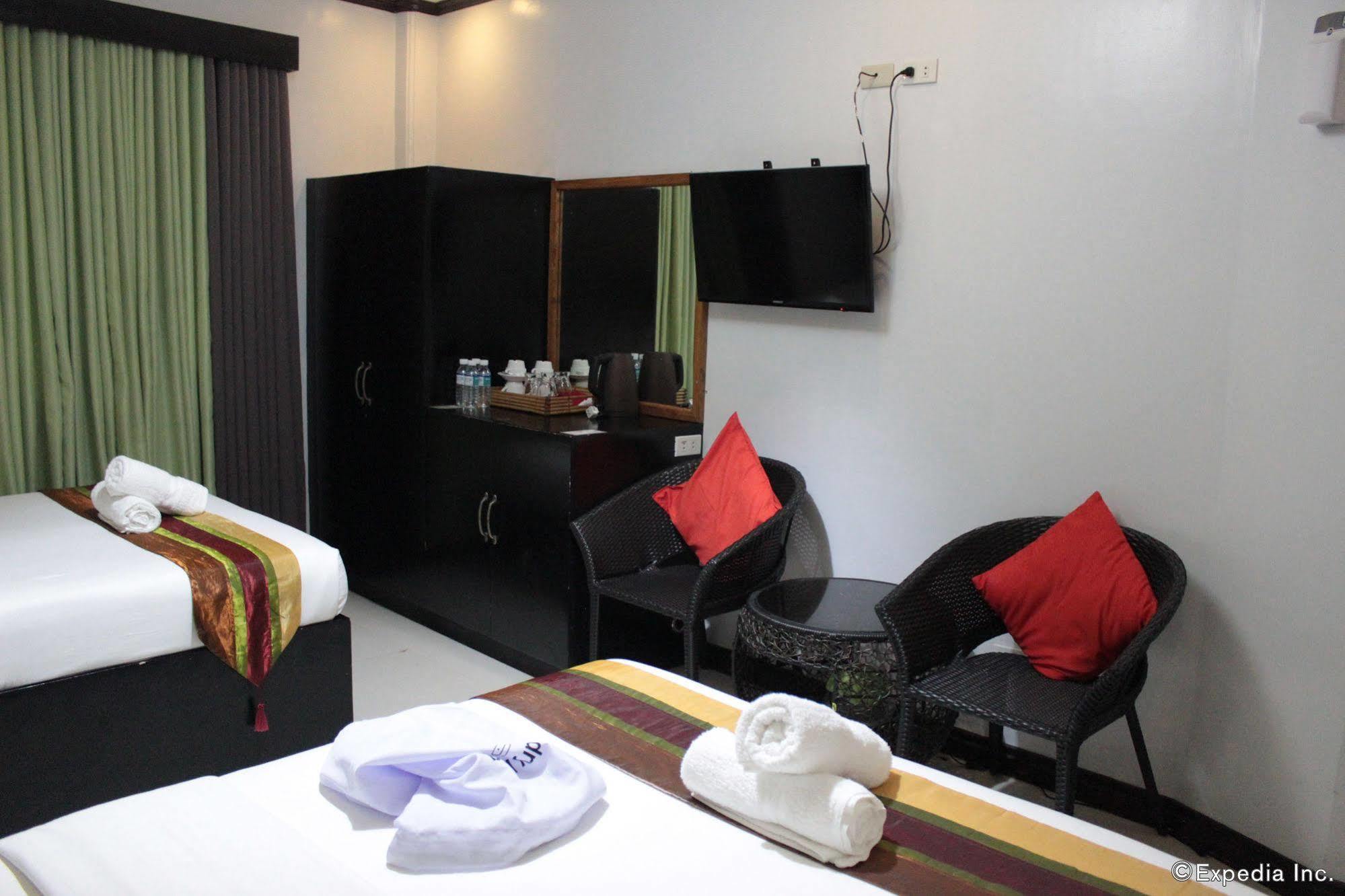 Bed and Breakfast Coron Bancuang Mansion Exterior foto